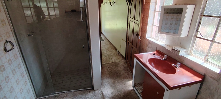 To Let 5 Bedroom Property for Rent in Flamwood North West